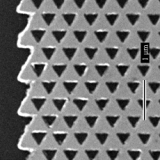 Touching triangular nano-magnets. This pattern was made to investigate the magnetic interaction as small a touching area as possible.
